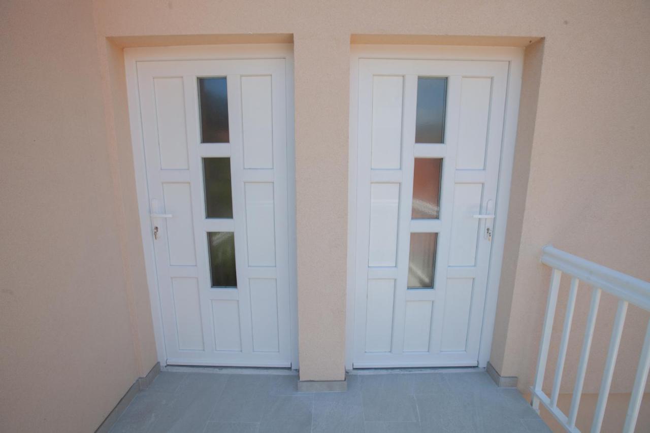 Apartmani Grubac Trebinje Exterior foto